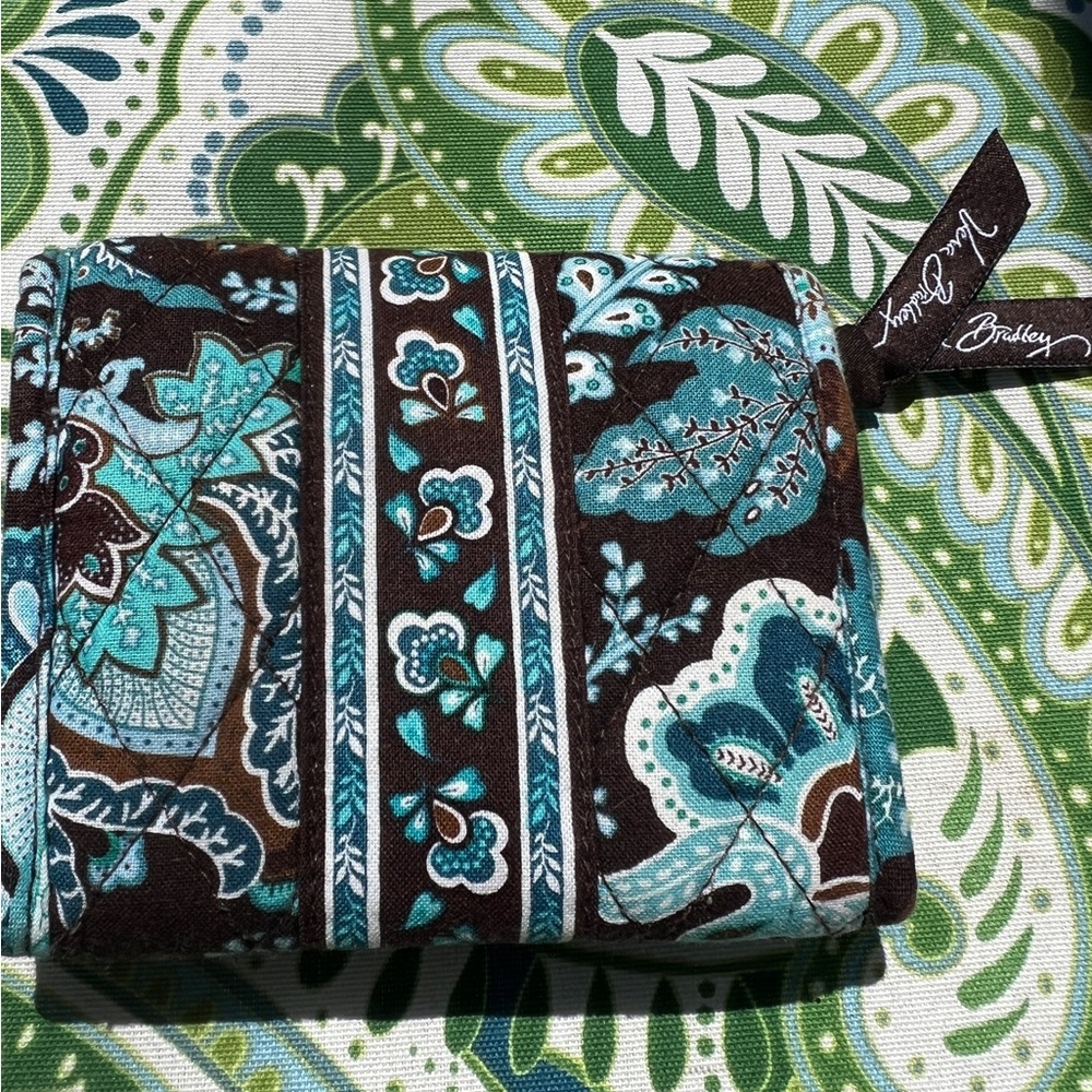 Vera Bradley- Java Blue Pattern Brown And Blue Wo… - image 2